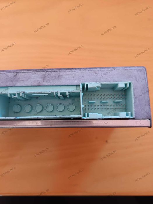 Calculator airbag BMW seris 5 E60 cod 6943085 01 Q