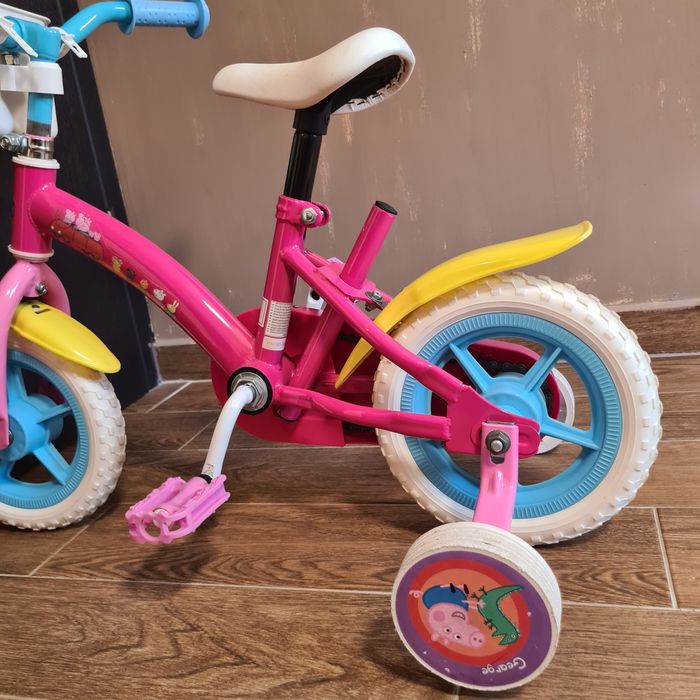 Колело за момиче, Модел Peppa Pig, Nickelodeon, 10", С педали, Помощни