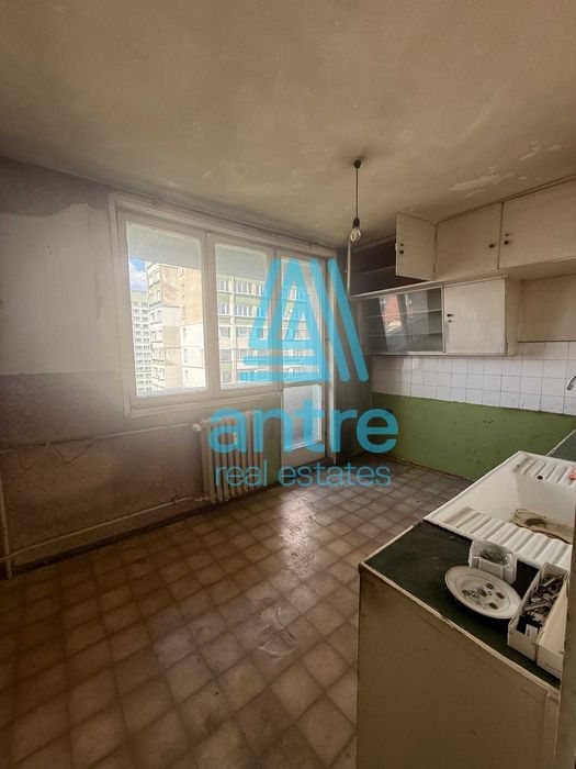 Продава се Двустаен апартамент в София, Гоце Делчев - 62 кв.м за 3500 €/кв.м - Снимка #4