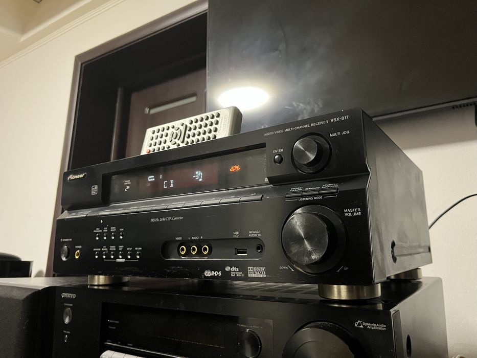 Receiver Pioneer VSX-817 cu telecomana originala