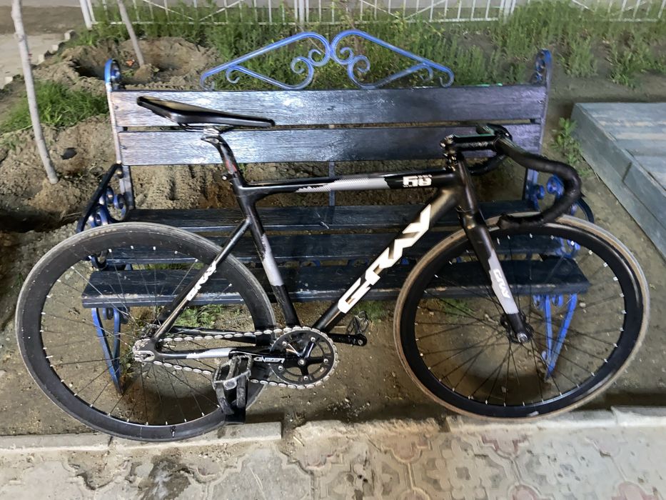 Продаю фикс gray