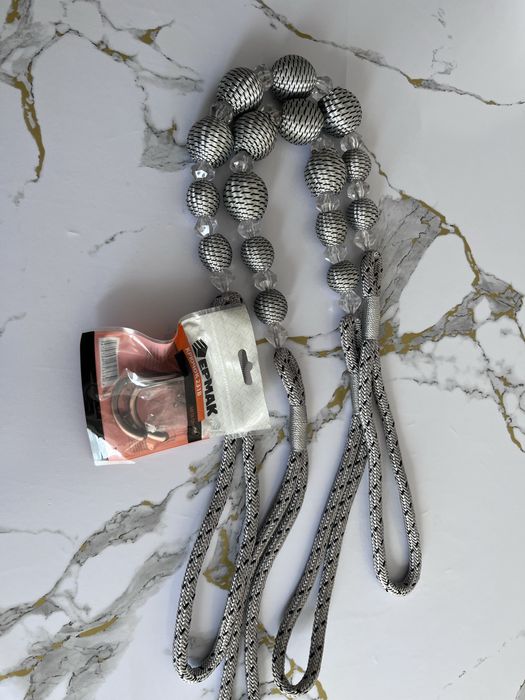 Обуви разной категорий