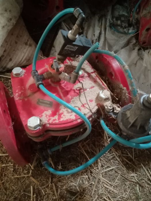 Гидрант клапан продаётся