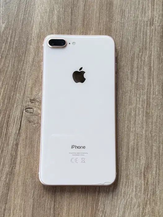 iPhome 8 plus 64gb