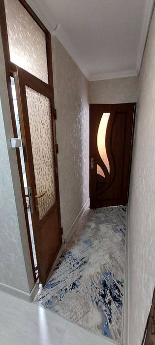 Продаётся 3х комнатная квартира на 3м этаже в 4х этажном доме.