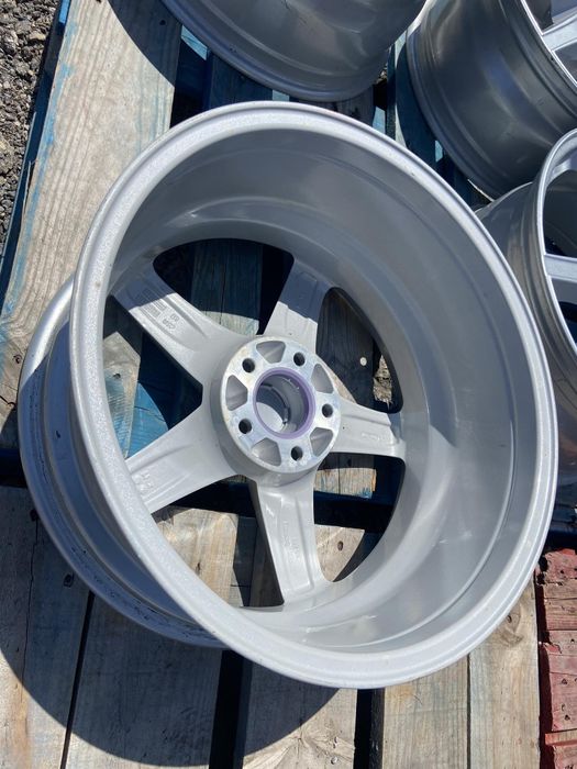 5х112 18 чисто нови джанти