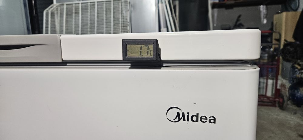 Морозильник продаётся