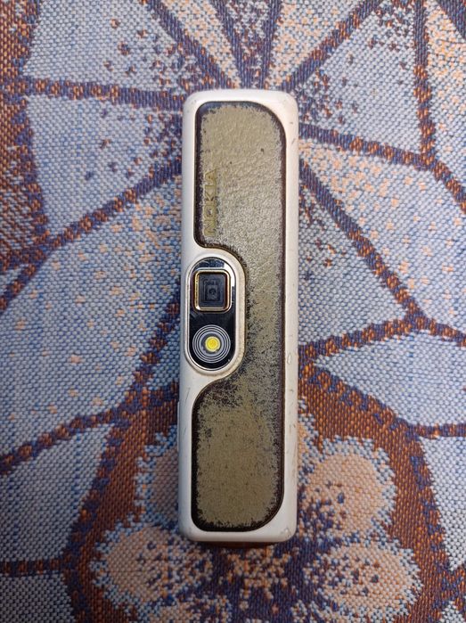 Продаеться ретро телефон Nokia 7380 Рабочий