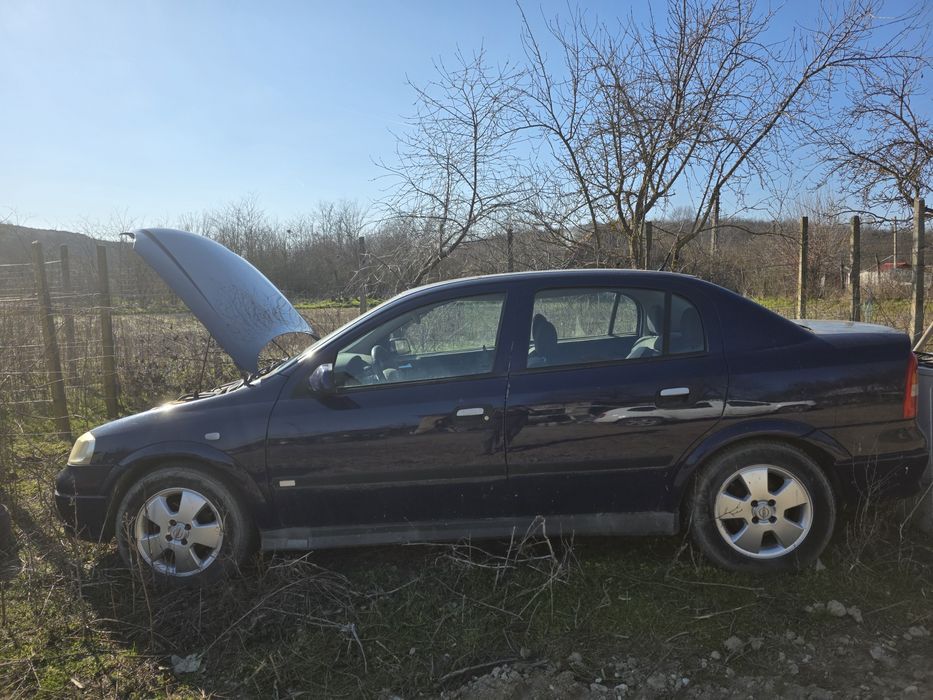 Vand piese opel astra