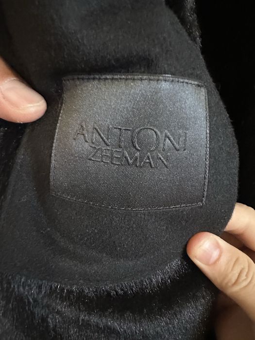 Новый пальто от Antoni Zeeman