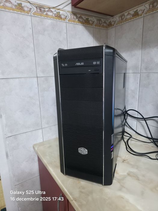 Vând calculator Gaming Intel core i7 2600 Quad core 3400mhz 8 thread-u