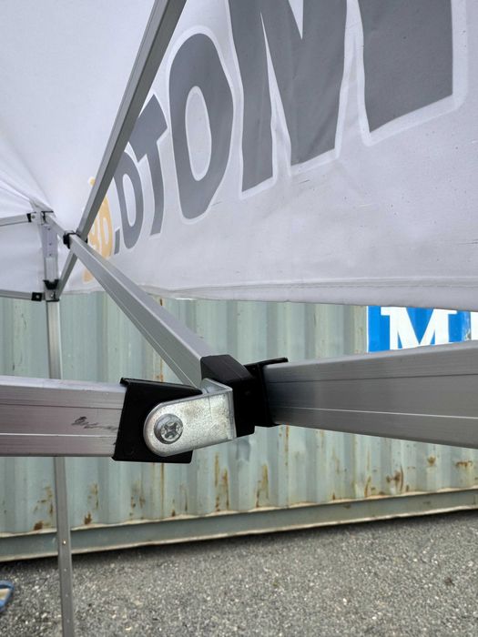 Алуминиева сгъваема шатра тип хармоника с размер 3х3 метра