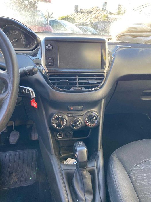 Piese Peugeot  208  1.6 diesel din 2018  , E6   - dv6