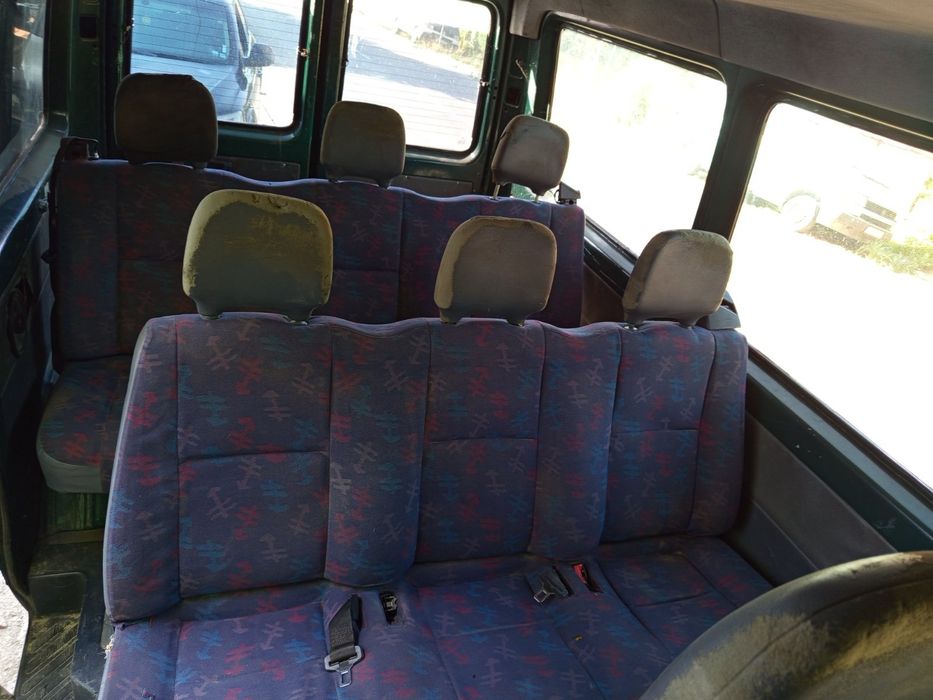 Продавам Мерцедес спринтер пътнически 2.9 веригата може и замяна