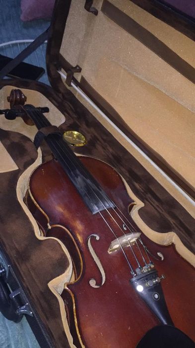 Продам срочно Скрипку