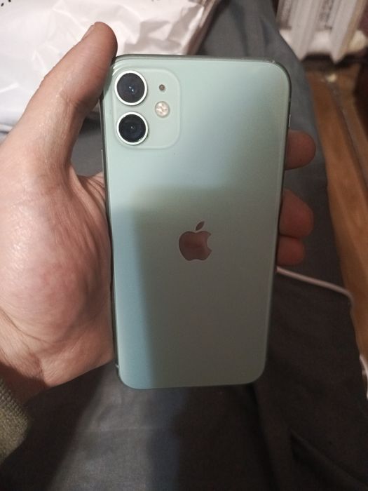 Айфон 11 продам 45000