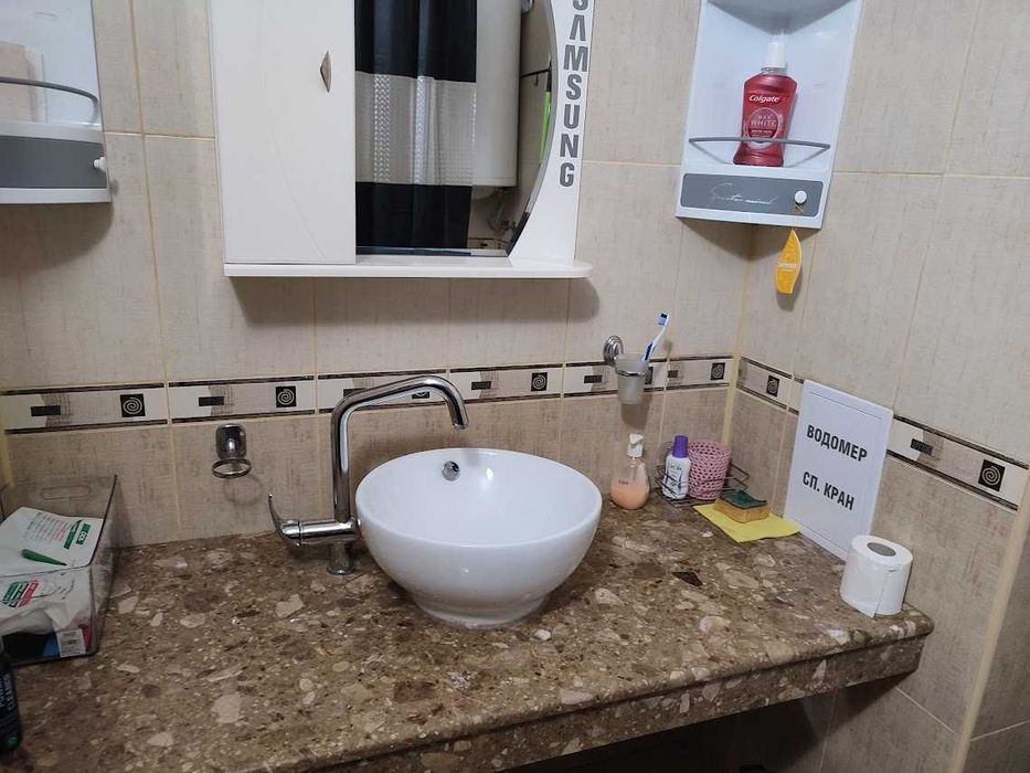 Дава се под наем Двустаен апартамент в Русе, Родина 4 - 90 кв.м за 648.21 € - Снимка #14