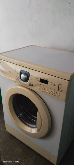 Продам стиральную машину