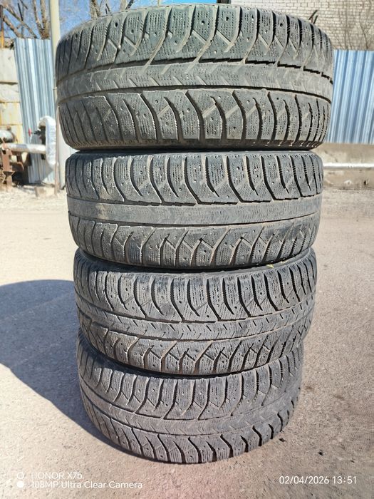 Шина Балон 245 50 R20