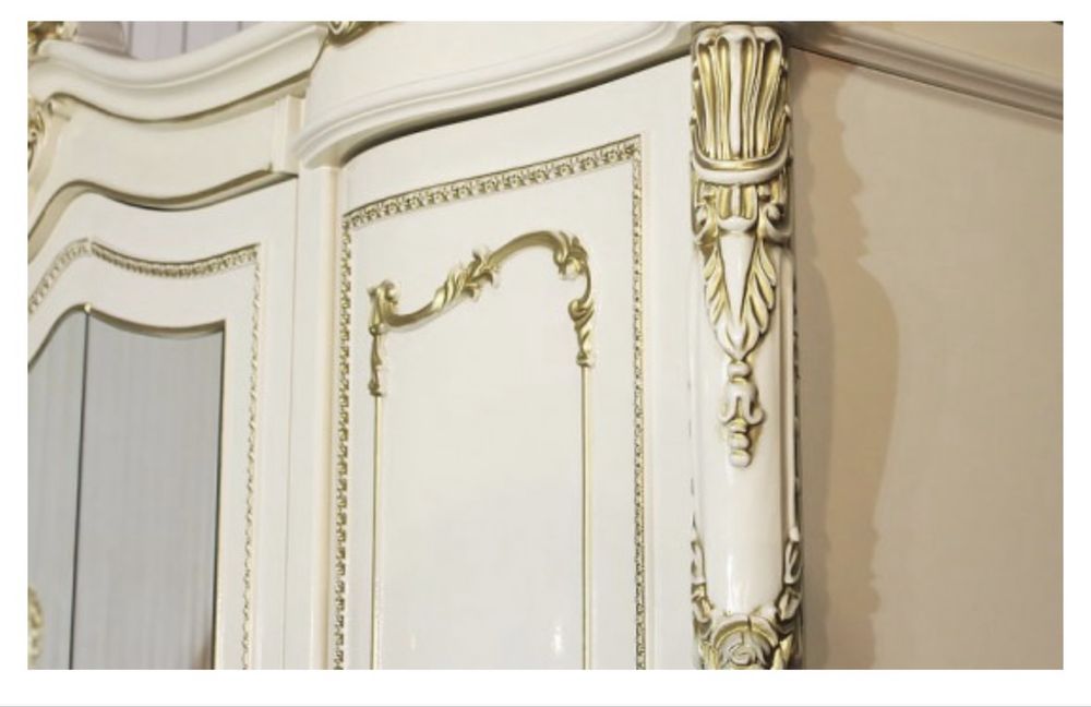 Продам спальный гарнитур