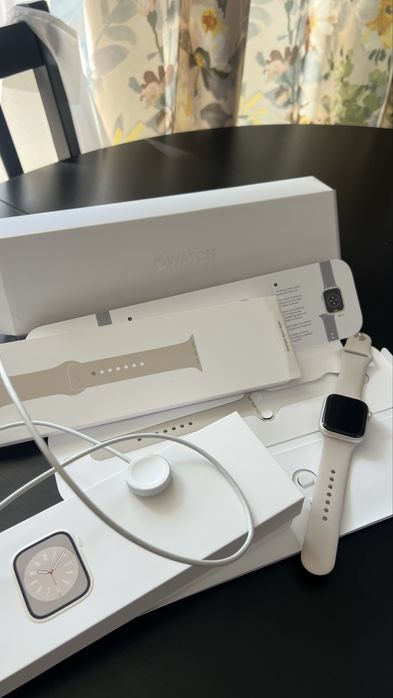 Apple Watch 8 series 41mm