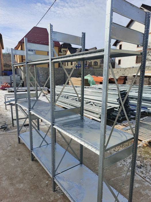 Rafturi metalice cu polița 655x223