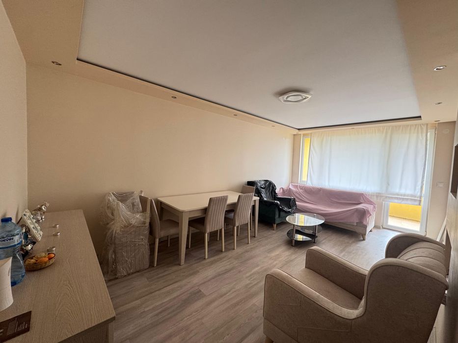 Четиристаен Тухлен Апартамент , Солигена