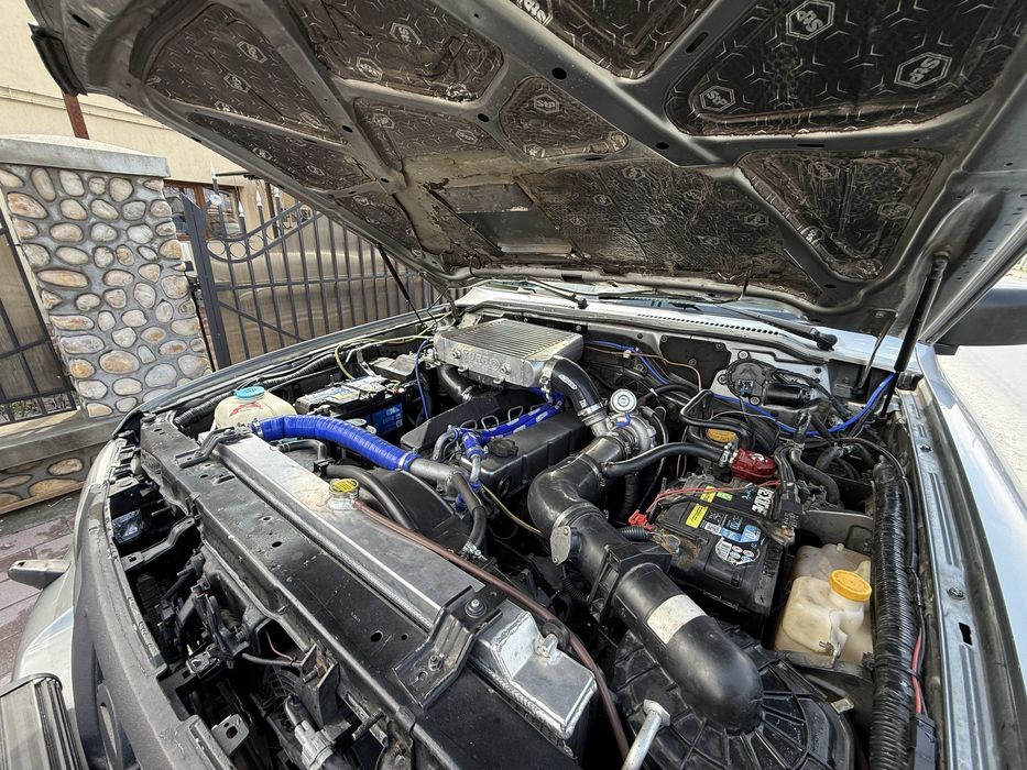 Nissan patrol y61 2004 model america autoutilitar td42