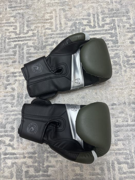 Продам перчатки боксерские 14 OZ