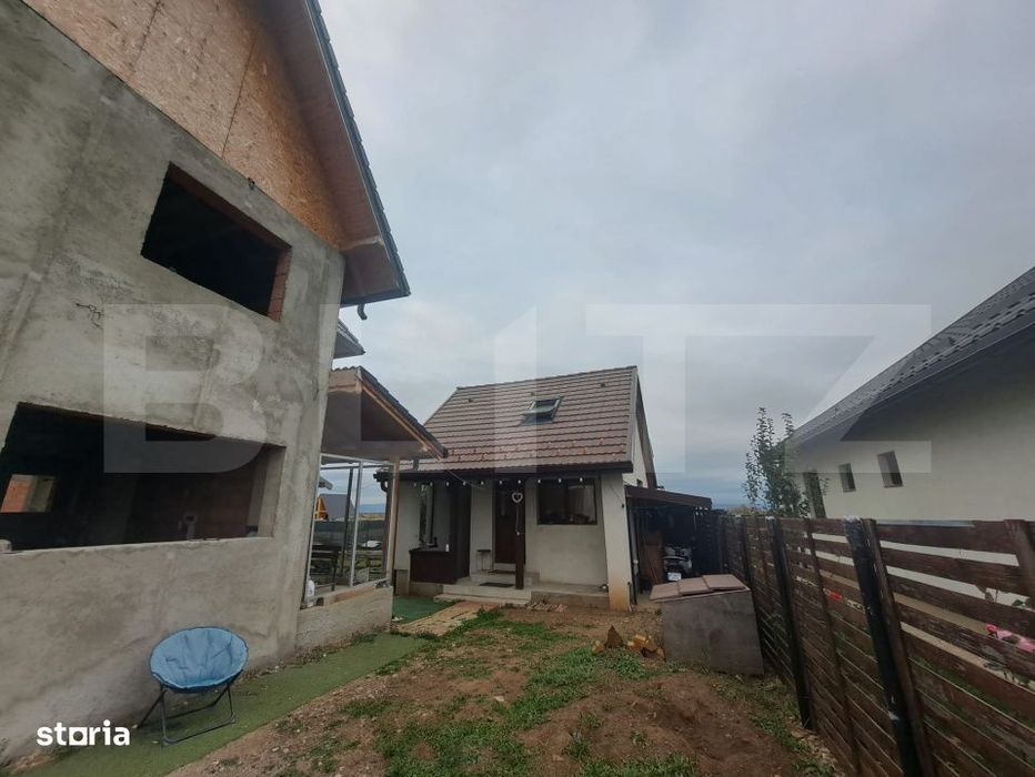 Vand 2 case la pret de una – 178.000 € (negociabil)