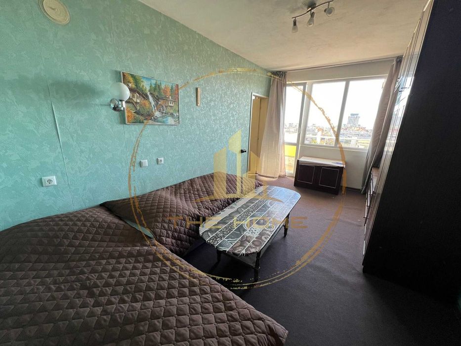 Дава се под наем Четиристаен апартамент в Варна, Лятно кино Тракия - 140 кв.м за 700 € - Снимка #8