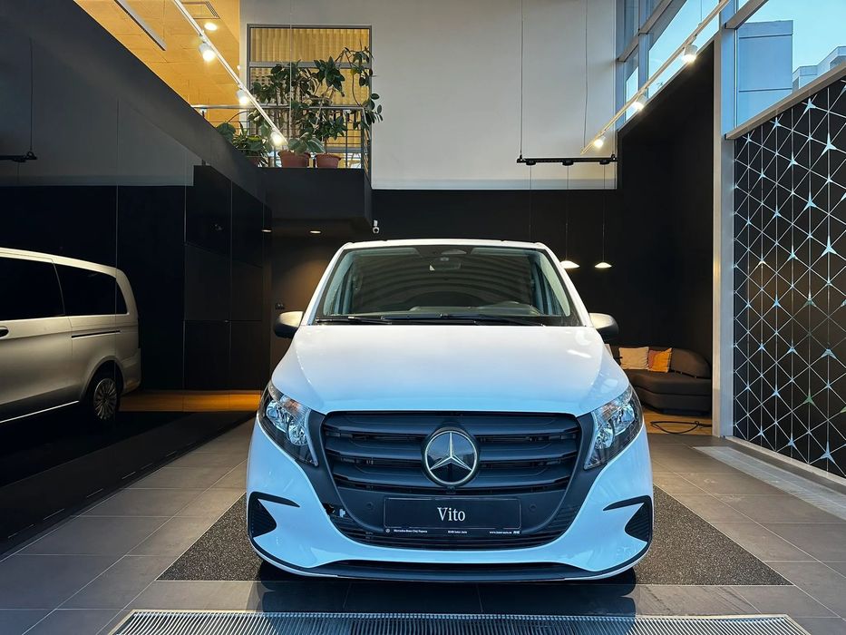 Mercedes-Benz Vito Mercedes-Benz Vito Tourer 114 CDI extra-lung PRO  / RWD
