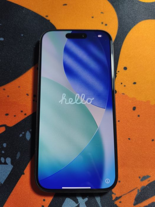 Продаю iPhone 17 256ГБ