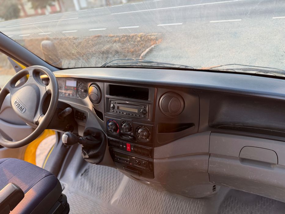 Iveco daily (sprinter/ (Nissan /