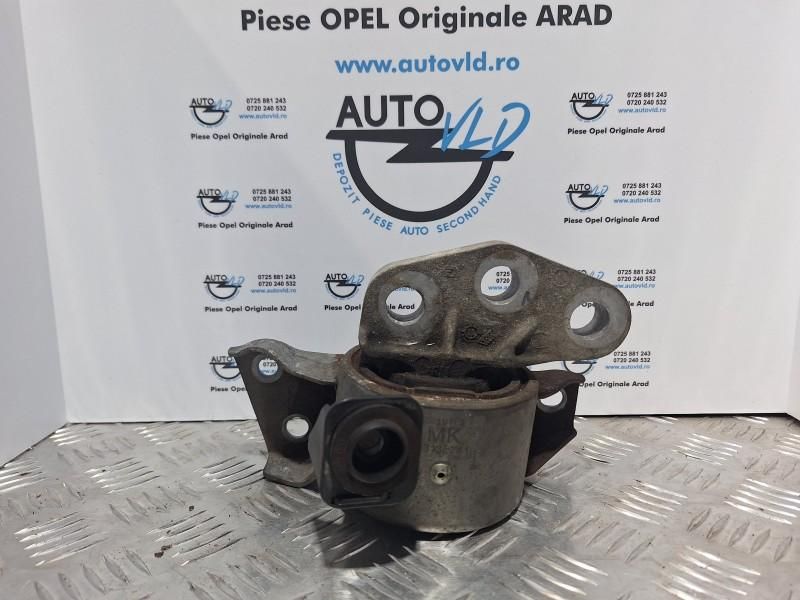 Suport motor dreapta Opel Adam 1.0i 66 KW ; 1.0i 85 KW; 1.2 LPG 63 KW;