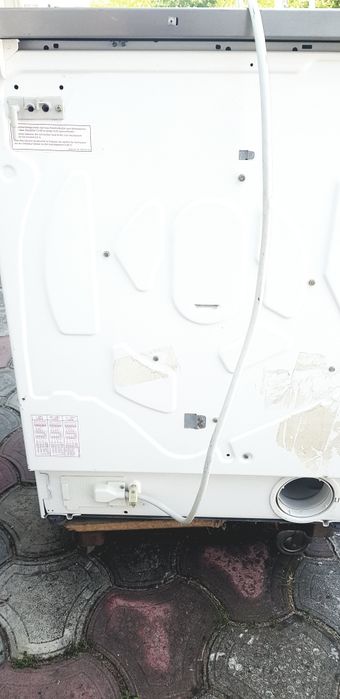 Uscator profesional Miele