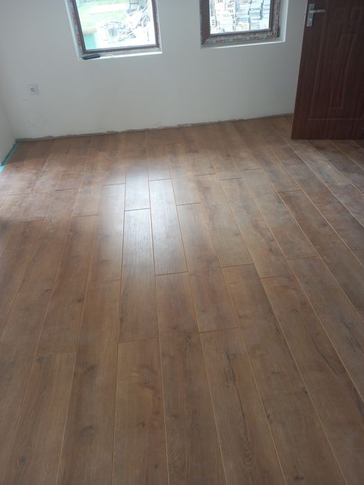 Къща  новопостроена в района наТрявна