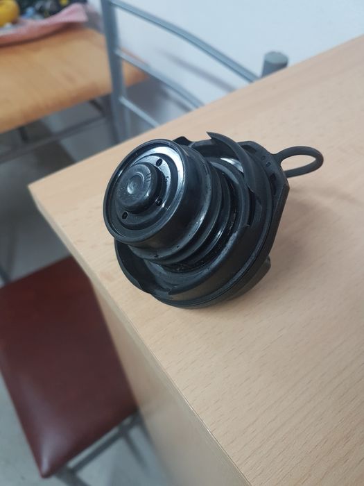 Capac  rezervor  vw polo si golf 4