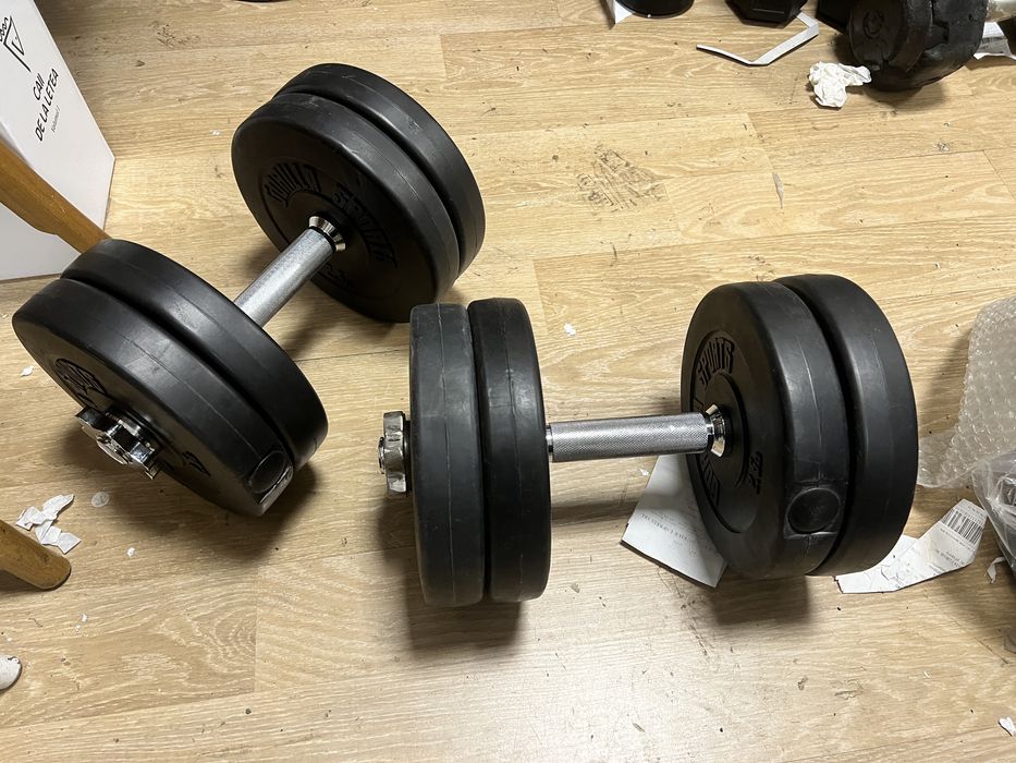 Gantere reglabile noi set 12,5 kg+12,5 kg=25 kg Germany pret 200 ron