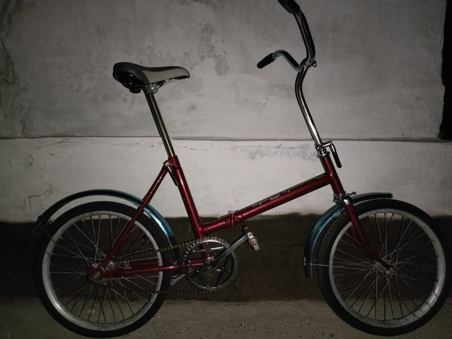 Продам легендарный велосипед "Кама""