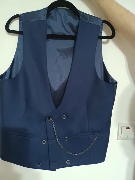 Costum Delmont, 3 piese, marimea 50