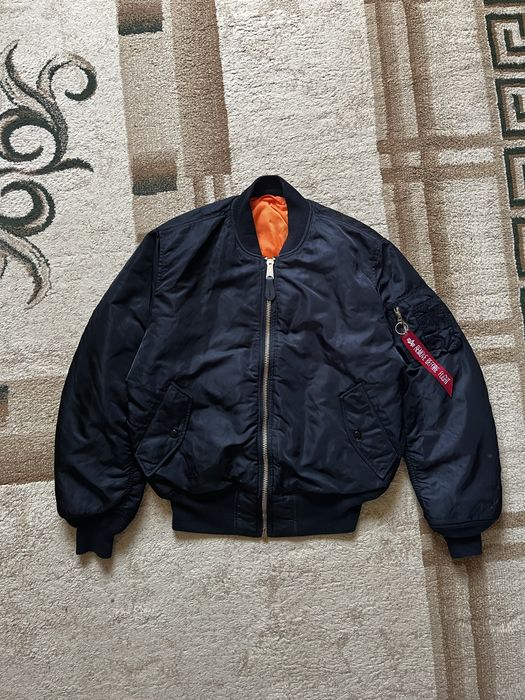 Брендовые вещи weekend offender