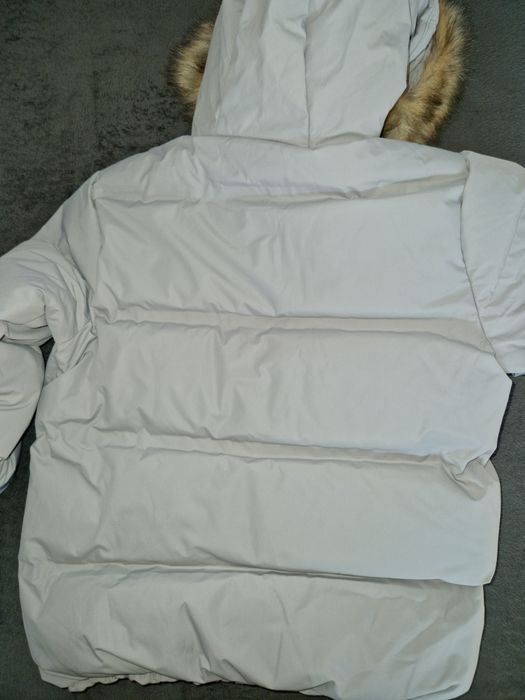 Zara детско яке: термо-запечатано пухено и водоотблъскващо 128-134см