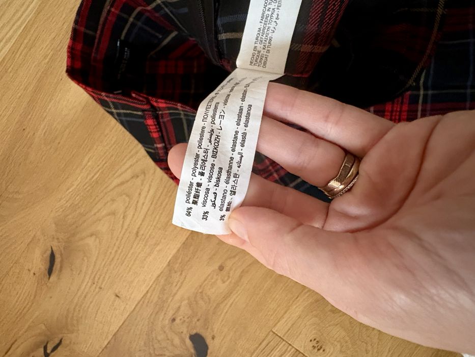 Fusta Zara XS in carouri discrete