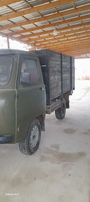 Vazik hujjatlar joyida propangaz qòyilgan 1989 yilda chiqqan