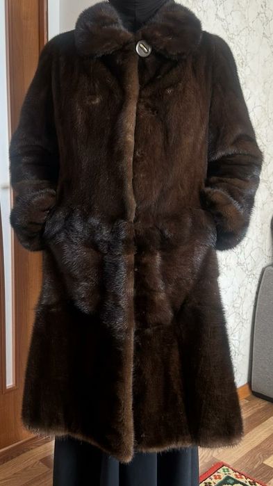 Продам норковую  шубу