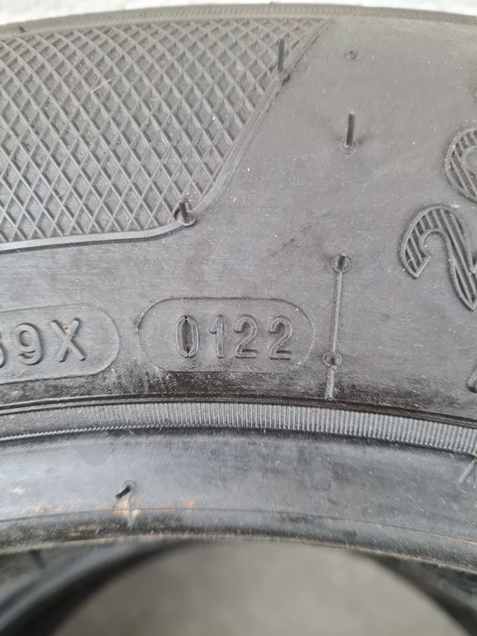 Летни гуми 2 броя KLEBER Dinaxer HP4 205 60 R16 дот 0122