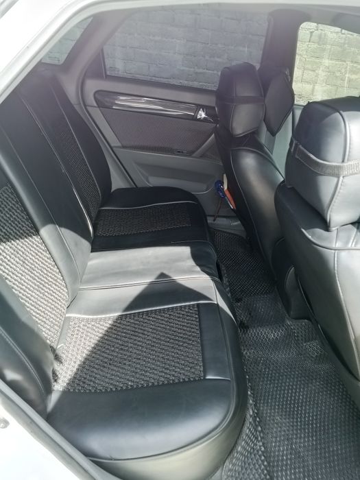 Продам машину Шевроле жентра