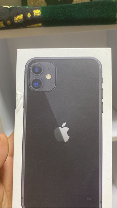 iPhone 11 есть гарантия
