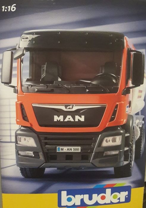 Bruder Бензовоз MAN TGS